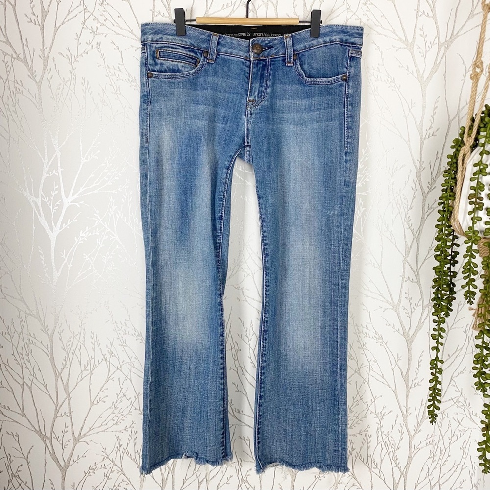 REROCK for EXPRESS Bootcut Raw Hem Ankle Jeans Size 8 - Picture 14 of 14